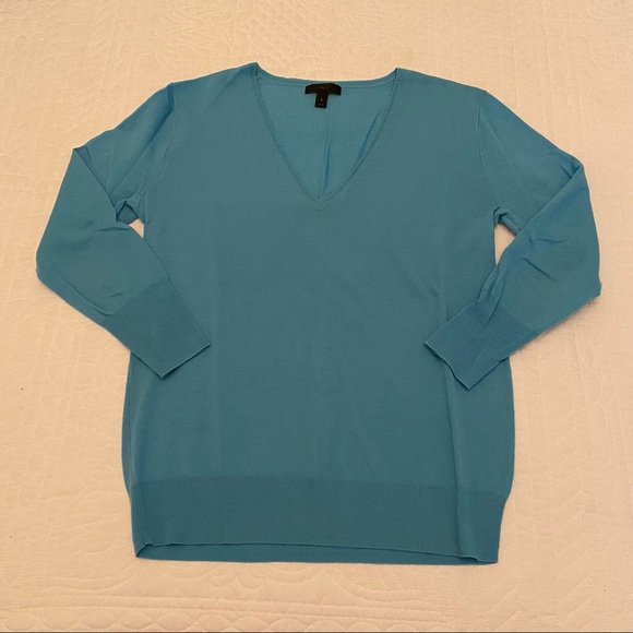 J. Crew Sweaters - J crew merino wool blue sweater size small v-neck